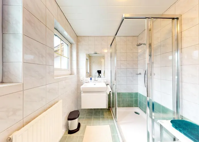 Проживание в семье Enzian Лангенфельд